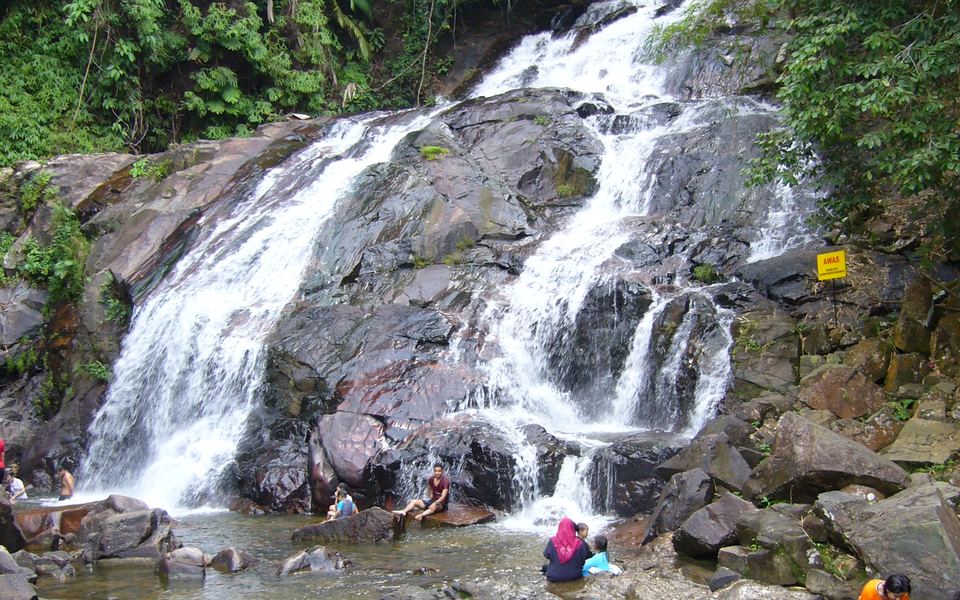 Kota Tinggi Waterfall & Firefly